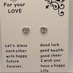 925 Sterling Silver CZ Heart Earrings